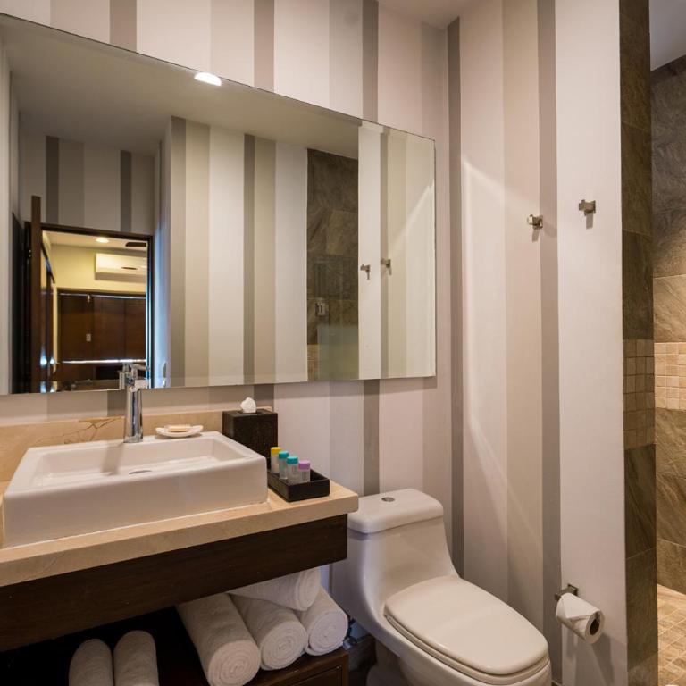 Pinnacle Resorts 220 - Apartamento con vistas al mar - 8