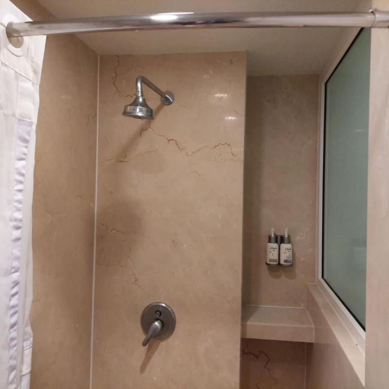 Holiday Inn Cuernavaca by IHG - Suite de 1 dormitorio - 1 cama extragrande - 3