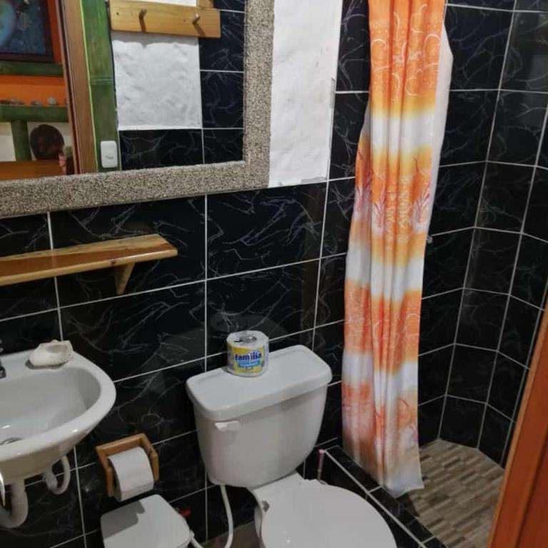 Hostal Yemayá Mompiche - Two-Bedroom Deluxe Apartment - 4