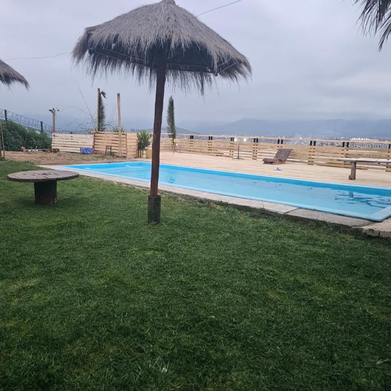 Cabaña 01, con piscina - Casa de 2 dormitorios - 28