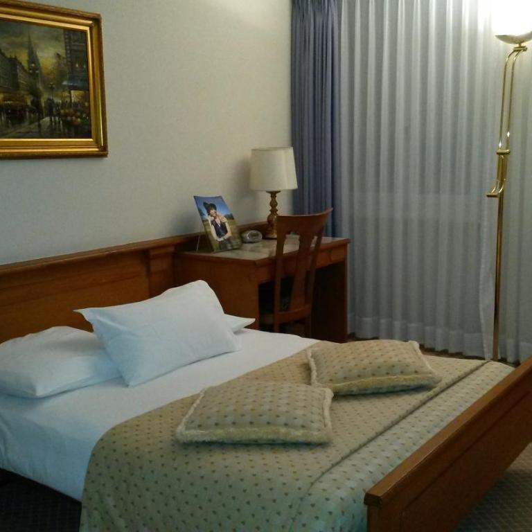 Hotel Century - Chambre Double - 7