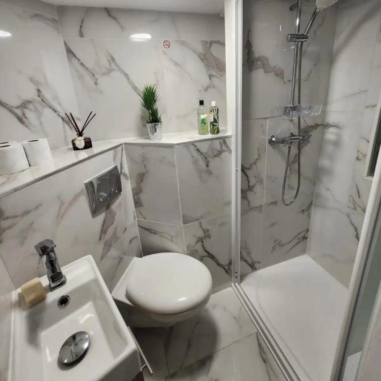 Studio au coeur du centre ville de Nice - Appartement 1 Chambre - 19