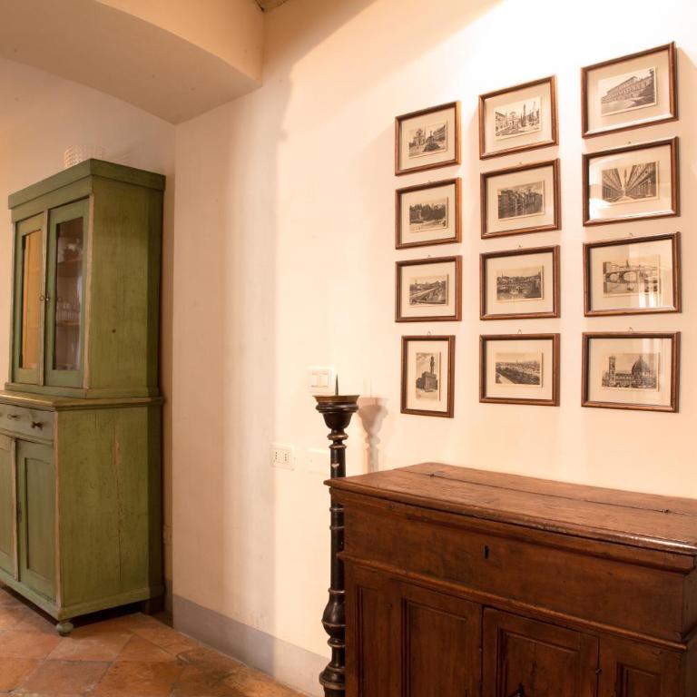 Time Machine - Two-Bedroom Deluxe Apartment - 5