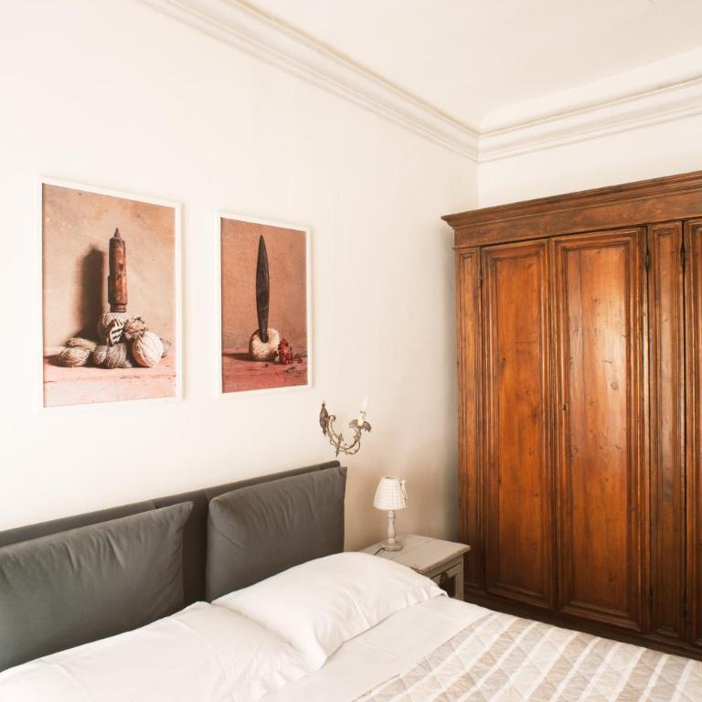 Time Machine - Two-Bedroom Deluxe Apartment - 15