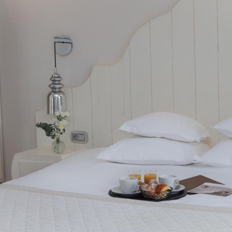 Hôtel Eze Hermitage - Suite with Sea View - 1