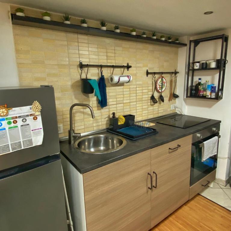 NiceHouse - Two-Bedroom House - 6