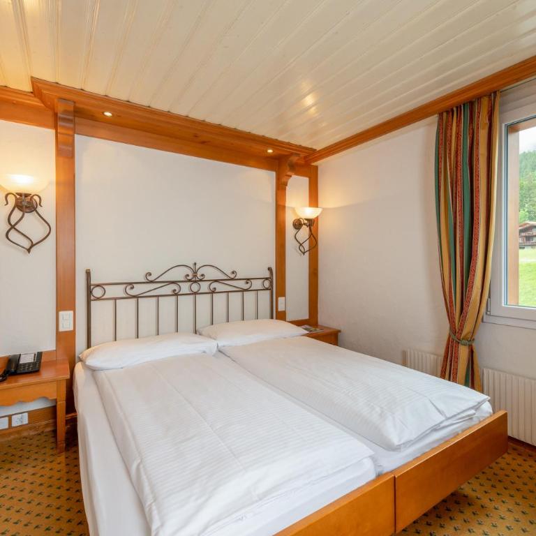 Derby Swiss Quality Hotel - Doppelzimmer Comfort Basic mit Sitzecke, ohne Balkon - 6
