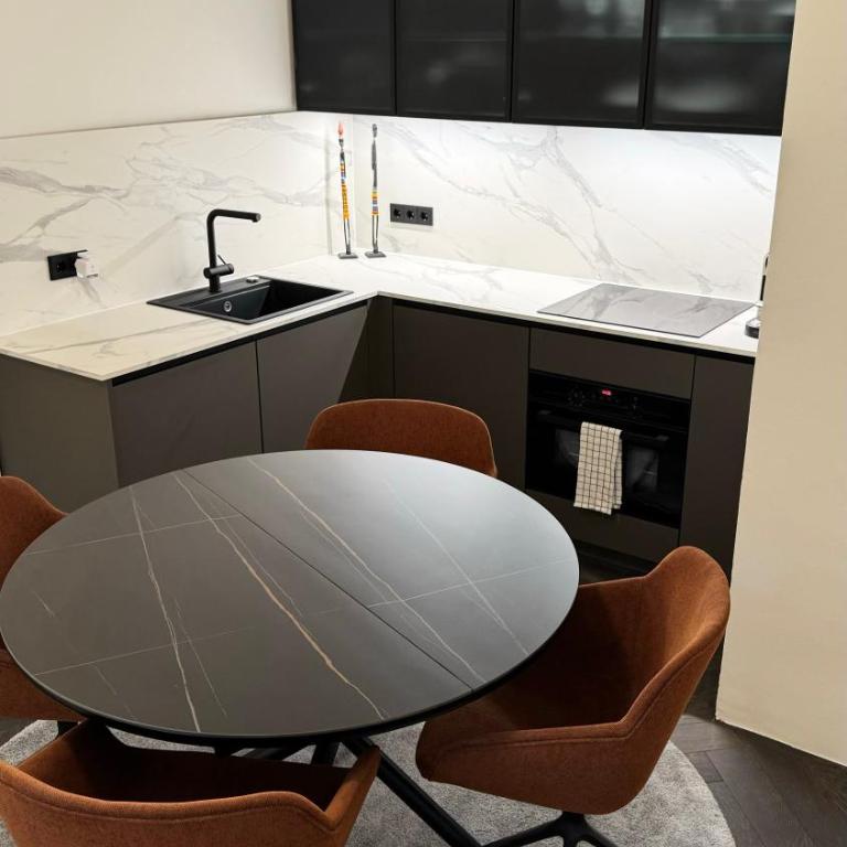 Exklusive Wohnung im Herzen Münchens - One-Bedroom Apartment - 2