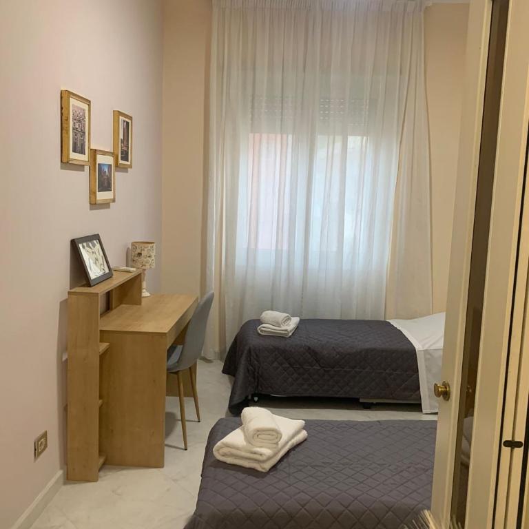 Tiziano apartment-a spacious home for you in Rome - Apartment mit Balkon - 39