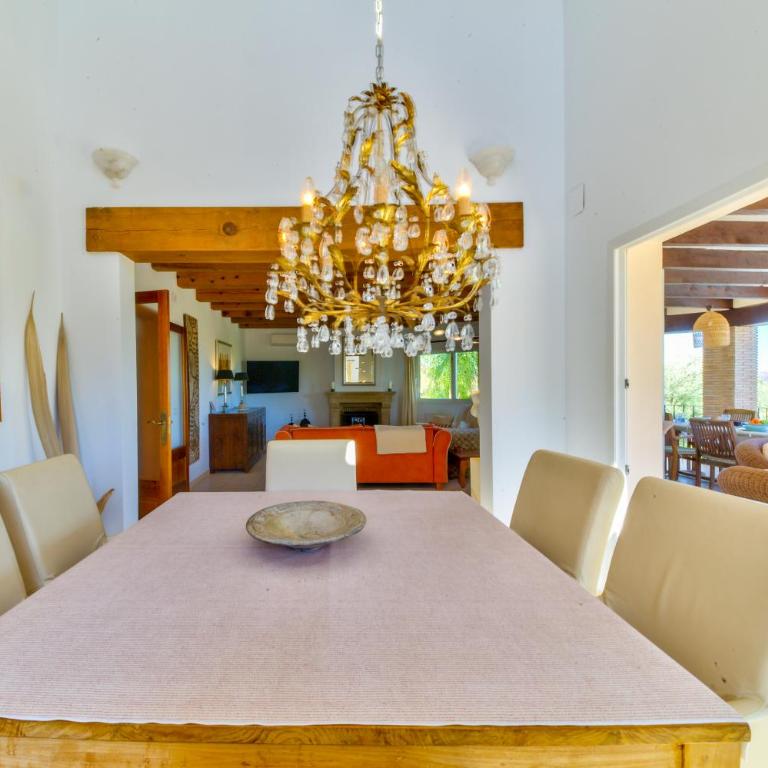 Villa Hibiscus - A modern villa for 10 guests - Villa - 13