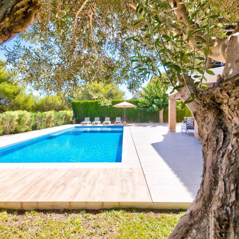 Villa Hibiscus - A modern villa for 10 guests - Villa - 26