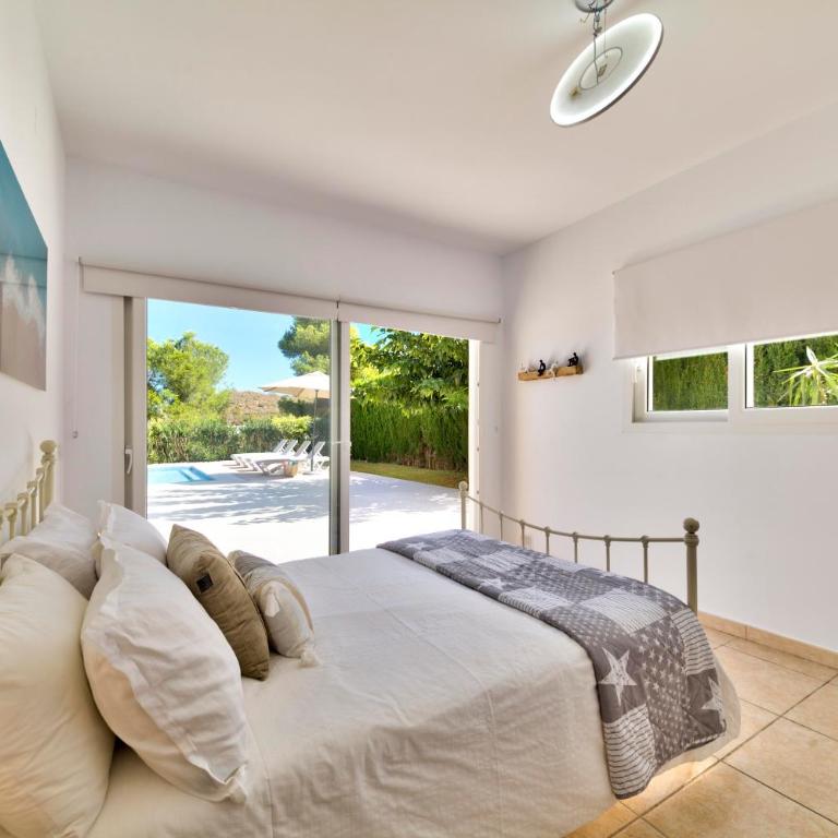 Villa Hibiscus - A modern villa for 10 guests - Villa - 30