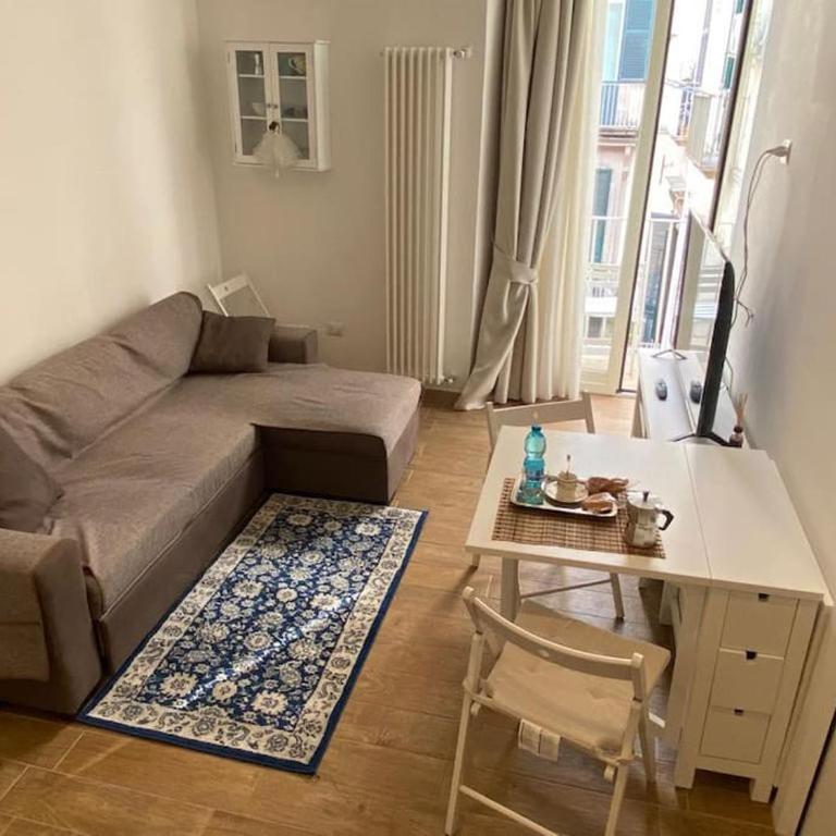 CASA SANGIÓ Appartamento nel cuore di Napoli - Appartamento con 2 Camere da Letto - 1