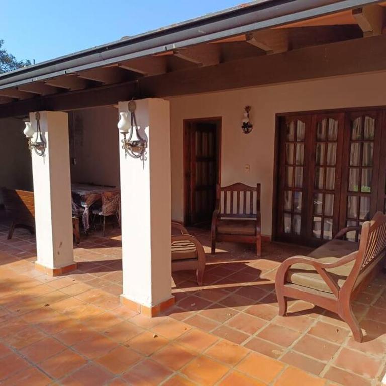 Casa entera con jardín en Luque! - One-Bedroom House - 3