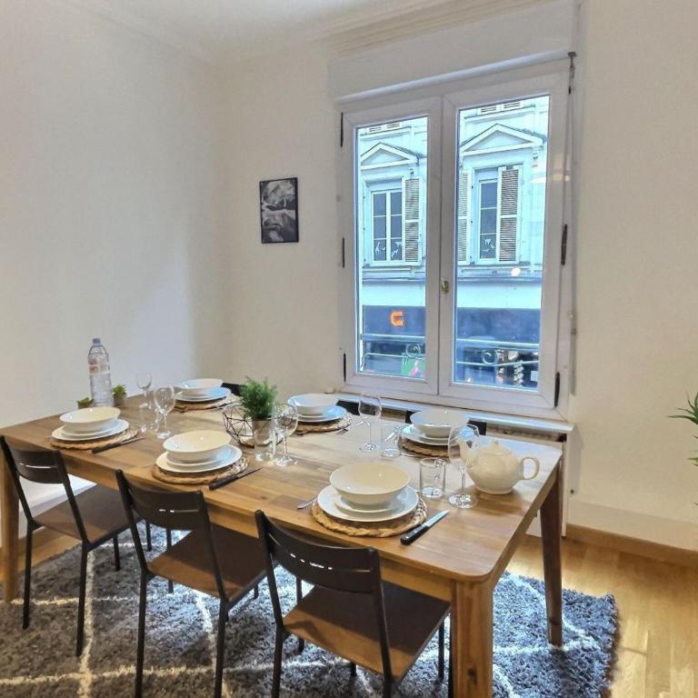 Plein centre 8pers 4ch 2sdb, Terrasse, billard Angers ROE - Appartement - 17