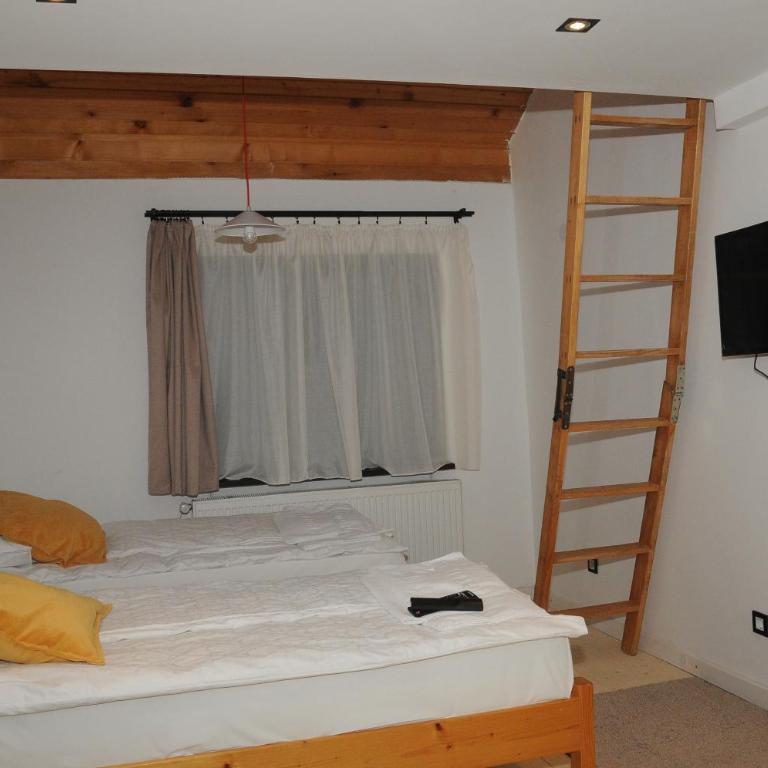 AS Apartments - Quintuple Room (5 Adults) - 5
