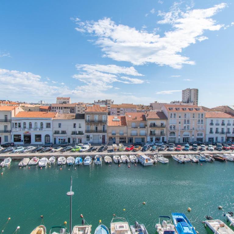 L'Appartement vue quai - proche de la gare & des halles de Sète - 3ème étage sans ascenseur - Apartment mit 3 Schlafzimmern - 23
