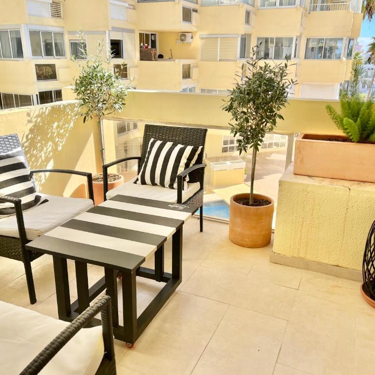 Studio Port Of Marbella Center - EaW Homes - Studio Apartment with Sea View - 9