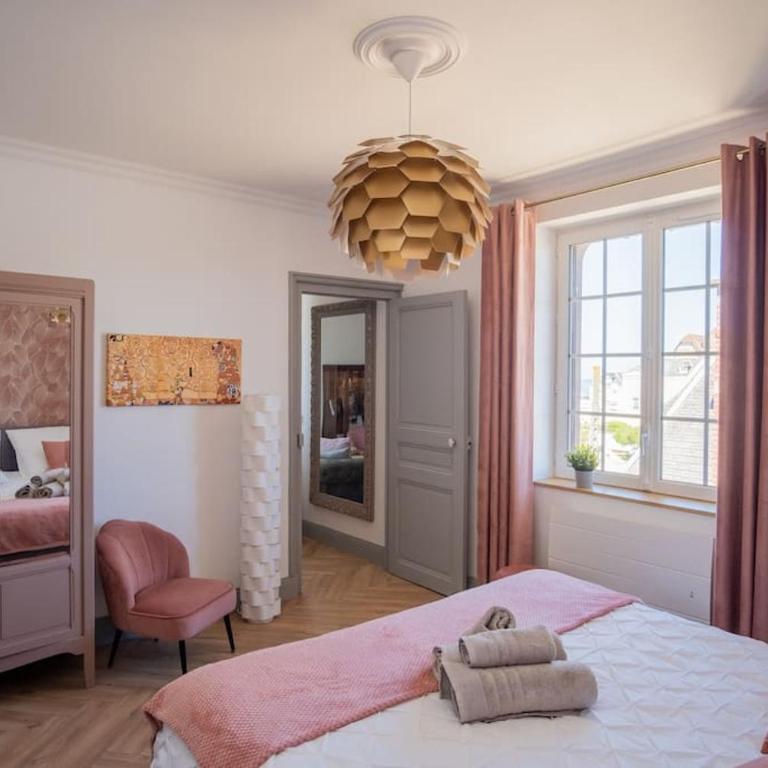 Magnifique appartement 3 étoiles, 2 salles de bain, 2 chambres à coucher, plage, hyper centre, entièrement rénové - Two-Bedroom Superior Apartment - 72