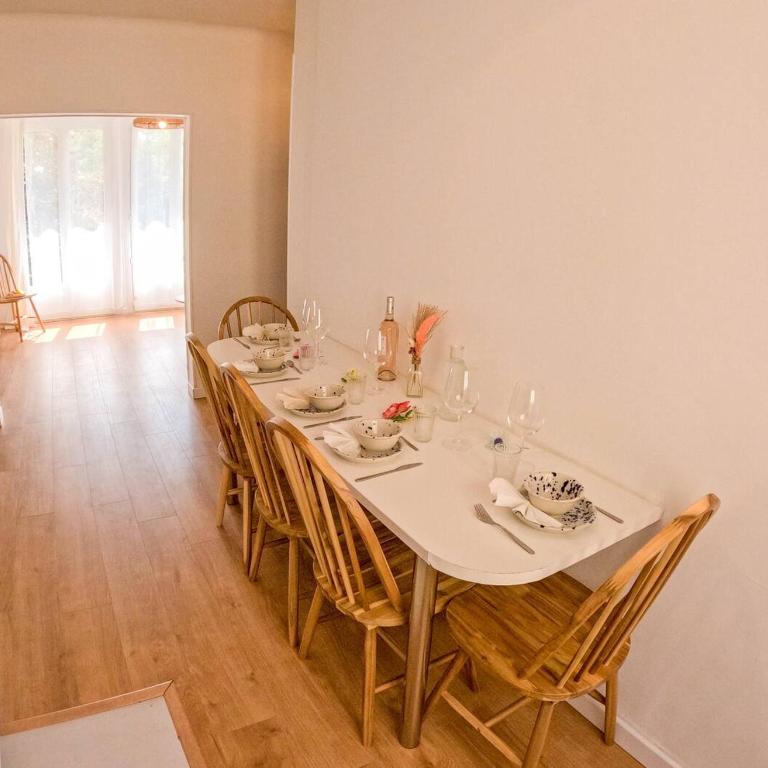 NEW! Wifi, Disney Plus L'Escale des Remparts - Apartment mit 2 Schlafzimmern - 10