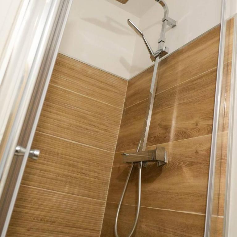 NEW! Wifi, Disney Plus L'Escale des Remparts - Apartment mit 2 Schlafzimmern - 5