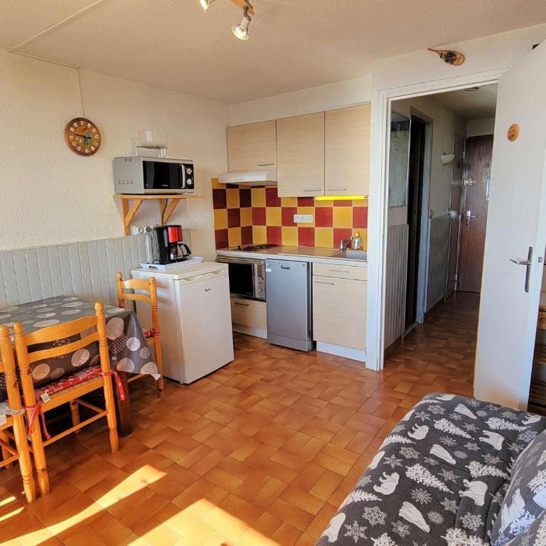 Studio cosy 4 pers avec balcon sud, centre station, animaux admis - Saint-Michel-de-Chaillol - FR-1-393-4 - Studio - 9