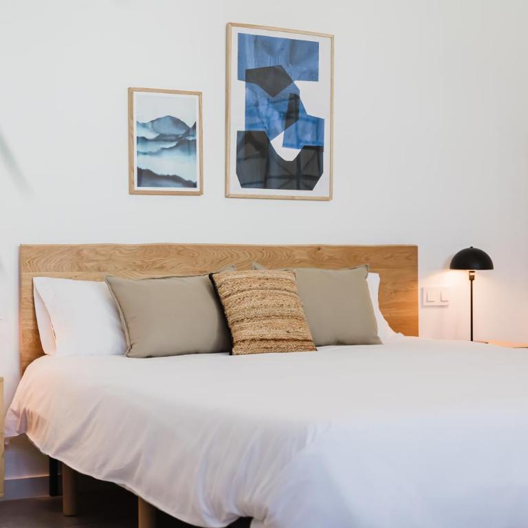 Valencia Apartments by Olala Homes - Studio - Disability Access - 2
