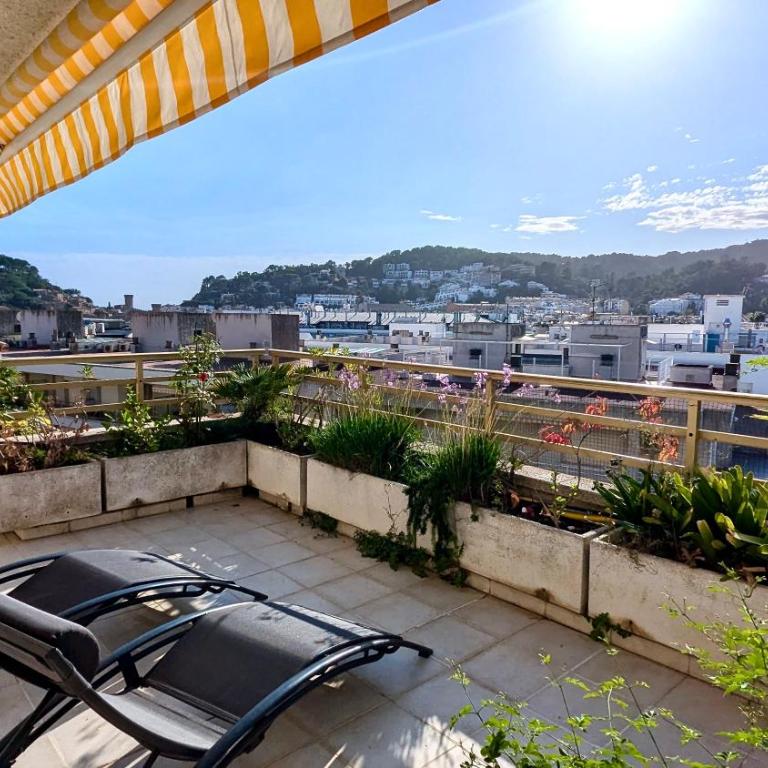 EVH108 Apartamento con gran terraza - Apartamento de 3 dormitorios - 2
