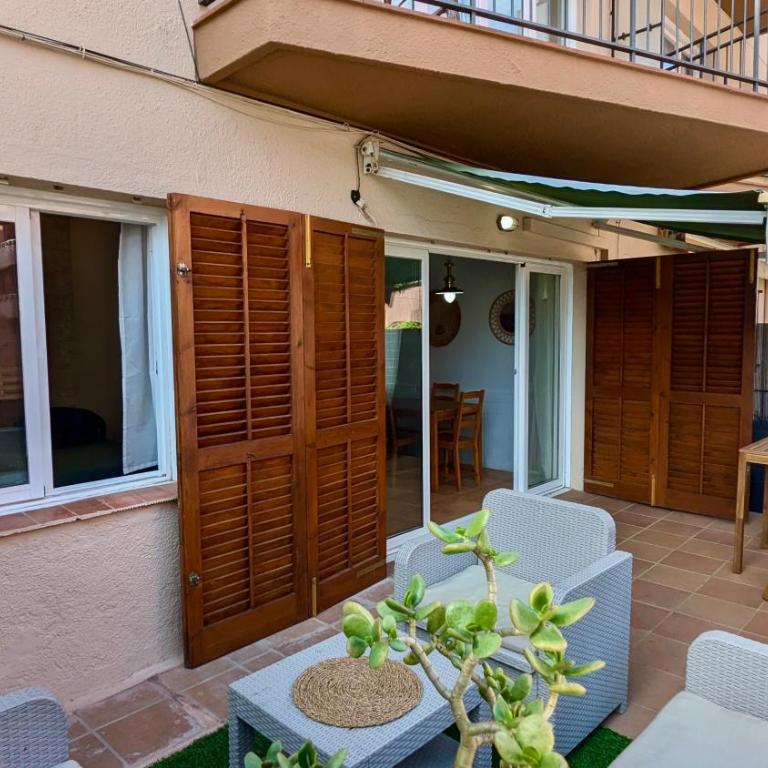 EVH-109 Planta baja con terraza en el centro - Apartamento de 2 dormitorios - 1
