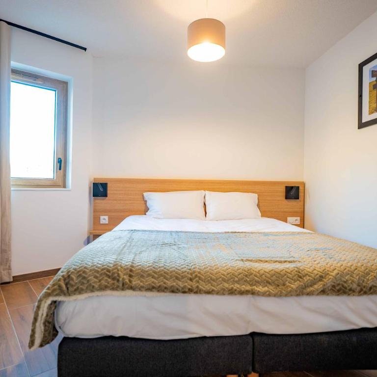 Résidence Arya - Living Stone - Appartement 1 Chambre avec Balcon - 3