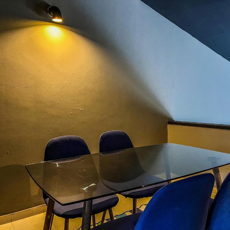 Antonia Poolside - Hotel de recepción Digital en Ibagué - Habitación Triple con baño privado externo - 3