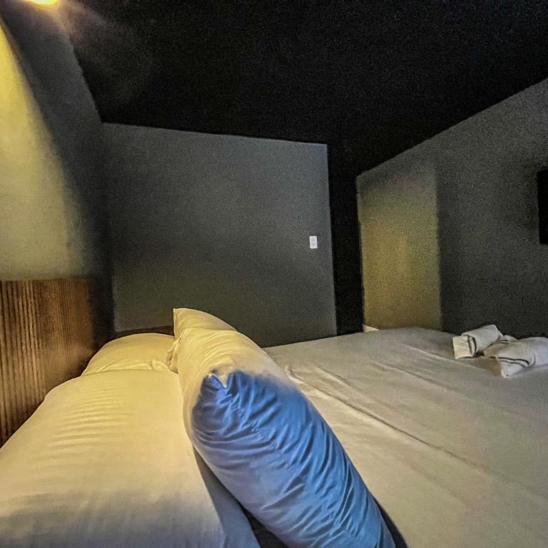 ANTONIA Hotel Autónomo en Ibagué - Recepción Digital 24H - Habitación Doble Estándar - 6