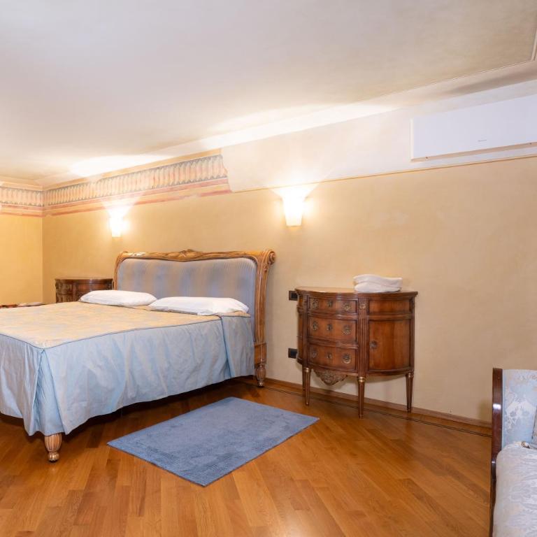 Corte Farina Suites - King Room with Spa Bath - 4