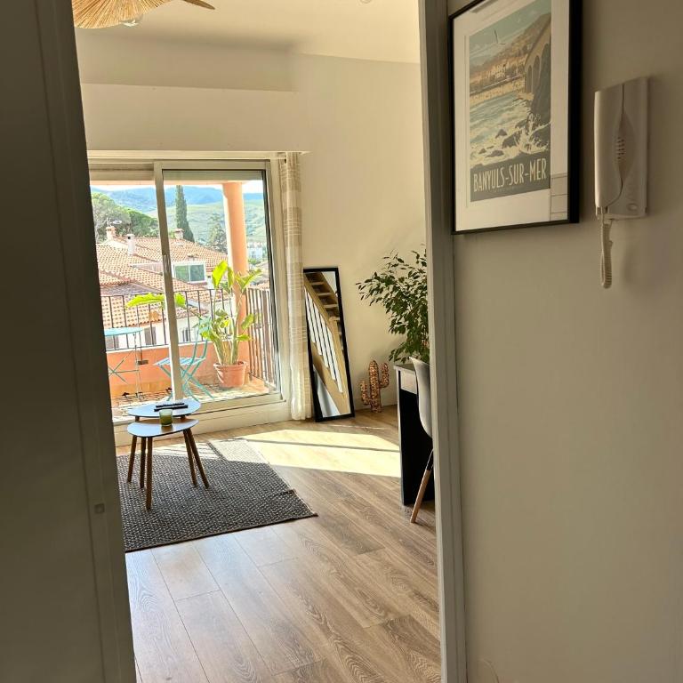 Appart bord de mer vu montagne - One-Bedroom Apartment - 5