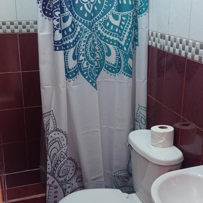 Hostal Temuco - Habitación Doble con baño privado - 2