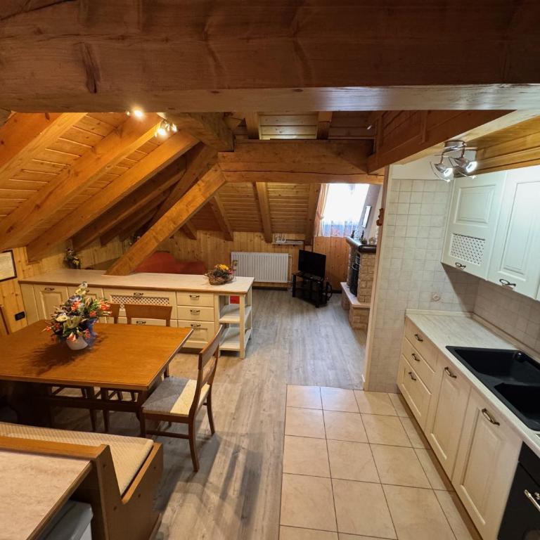 Casa Vacanza Tonale - Appartamento con 3 Camere da Letto - 1