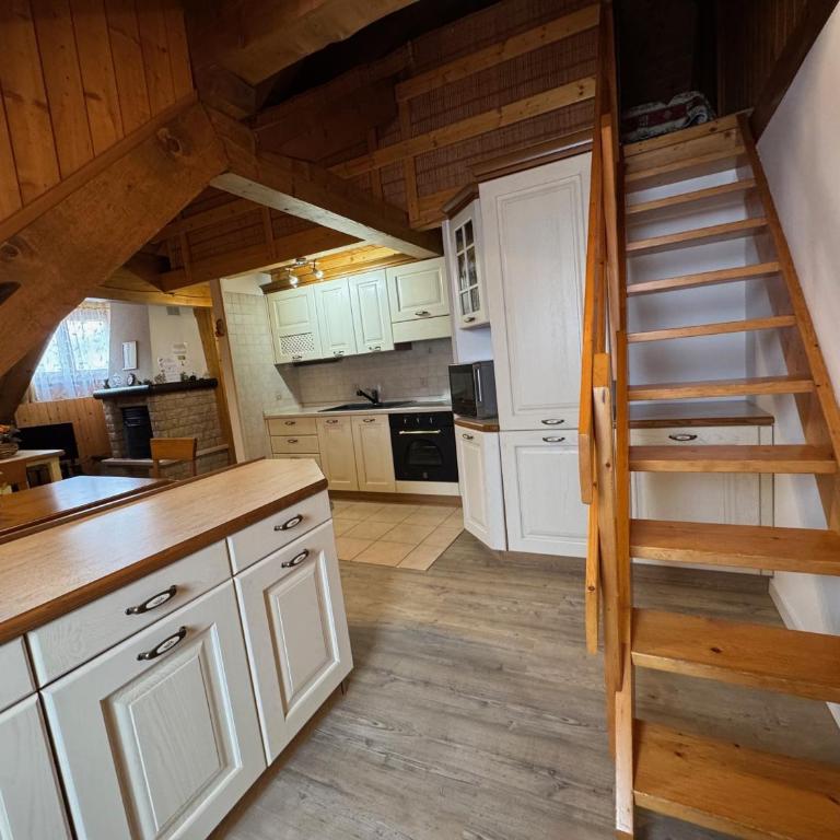 Casa Vacanza Tonale - Appartamento con 3 Camere da Letto - 2