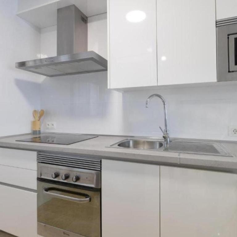 Las Acacias - One-Bedroom Apartment - 13
