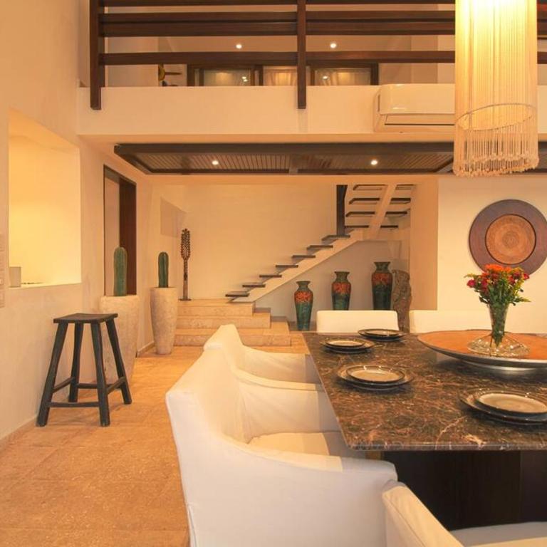 Two-Story Beachfront Oasis - Three-Bedroom Apartment - 13