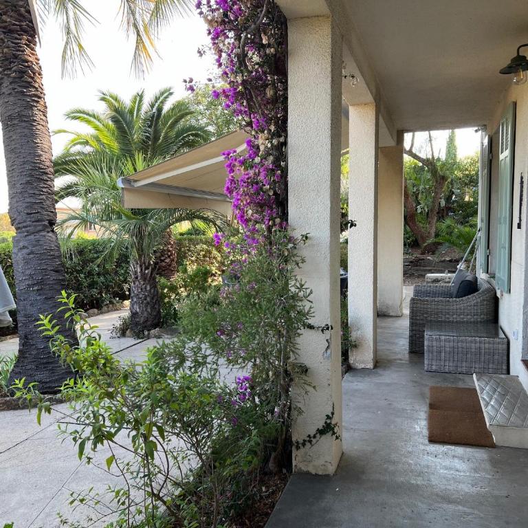 Authentique Villa le Cactus entièrement rénovée climatisée proche des plages du centre du Lavandou et du supermarché - Villa Standard - 8