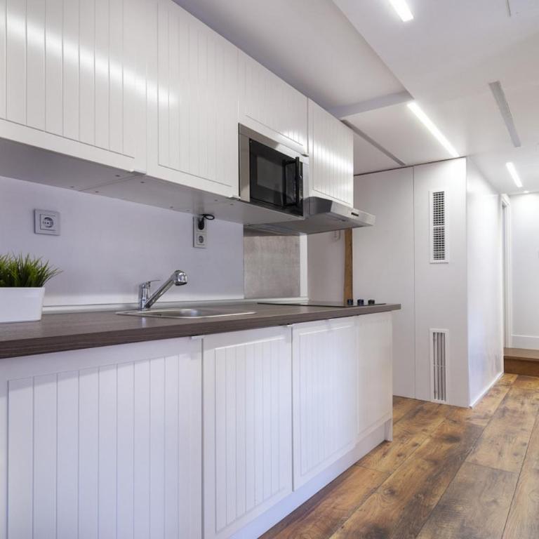 Central apartment W 2Beds and 1baths-Plaza Mayor - Two-Bedroom Apartment - 7