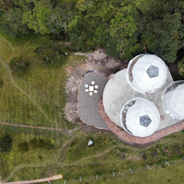 CASA GLAMPiNG GUATAVITA Familiar Cap Max 13 pers - Casa de 3 dormitorios - 4