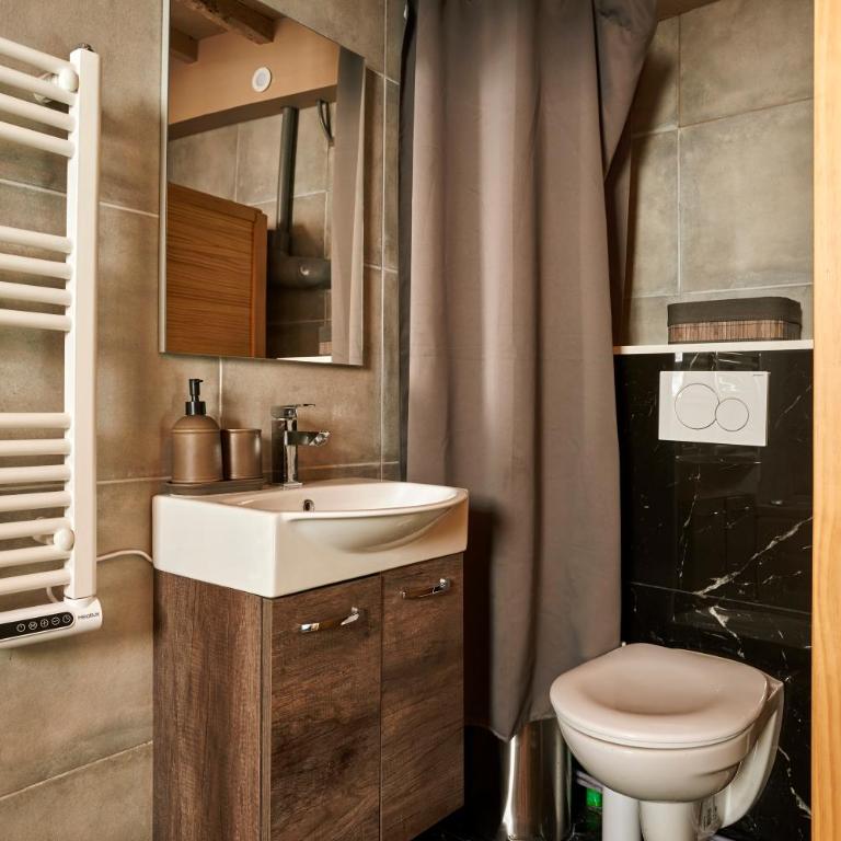 Logement Sauna & Bain Balneo - Studio Apartment - 24