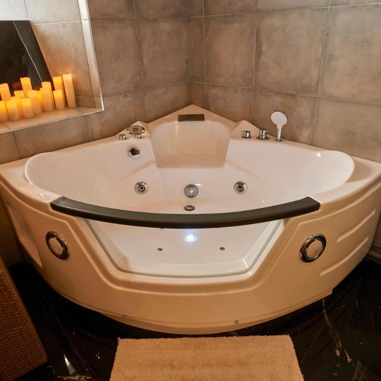 Logement Sauna & Bain Balneo - Studio Apartment - 13