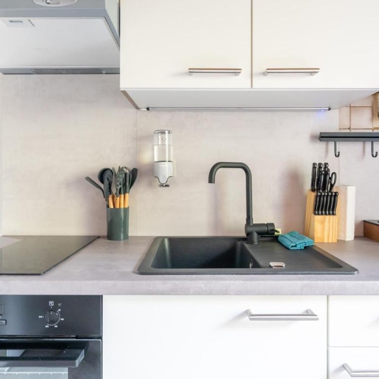 COY Apartments Leoben - Stay Comfortable & Work Smart - Apartment mit 1 Schlafzimmer und Balkon - 3