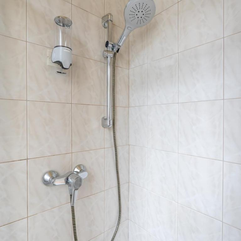 COY Apartments Leoben - Stay Comfortable & Work Smart - Apartment mit 1 Schlafzimmer und Balkon - 4