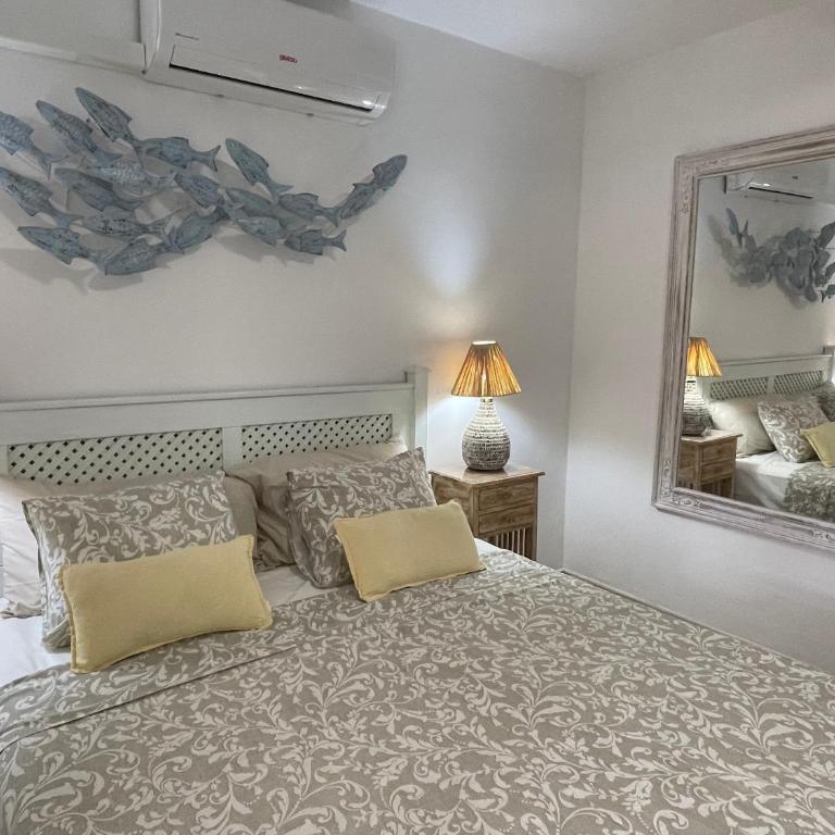 PORT ROYAL APARTMENTS, Heated pool, Speed WiFi, Terrace - Deluxe Apartment - 5