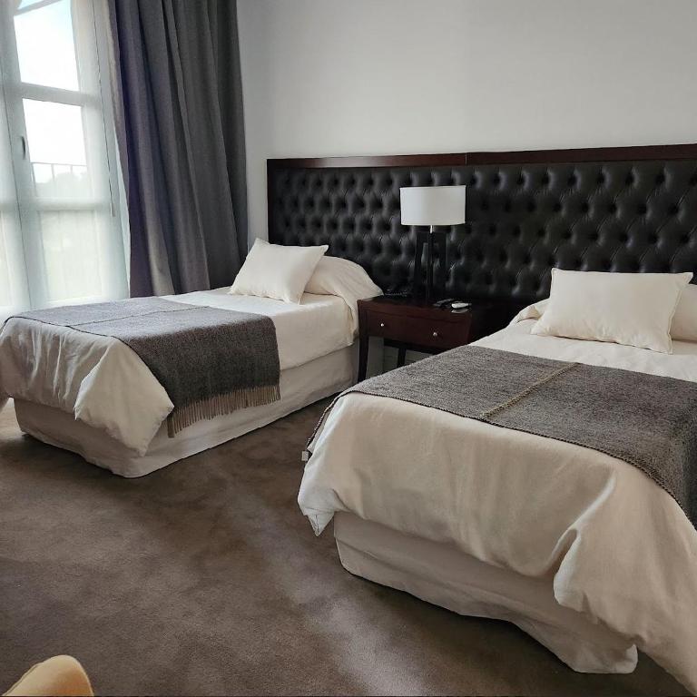 Real Hotel Luján - Double or Twin Room - 3