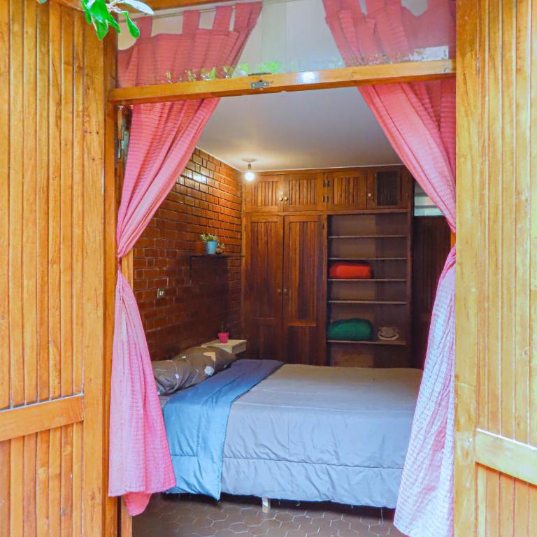 OlasHostel - Double Room with Patio - 3