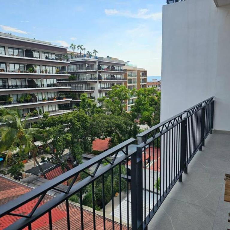 Cómodo Apartamento zona Romántica con alberca 503 - Apartamento de 1 dormitorio - 81